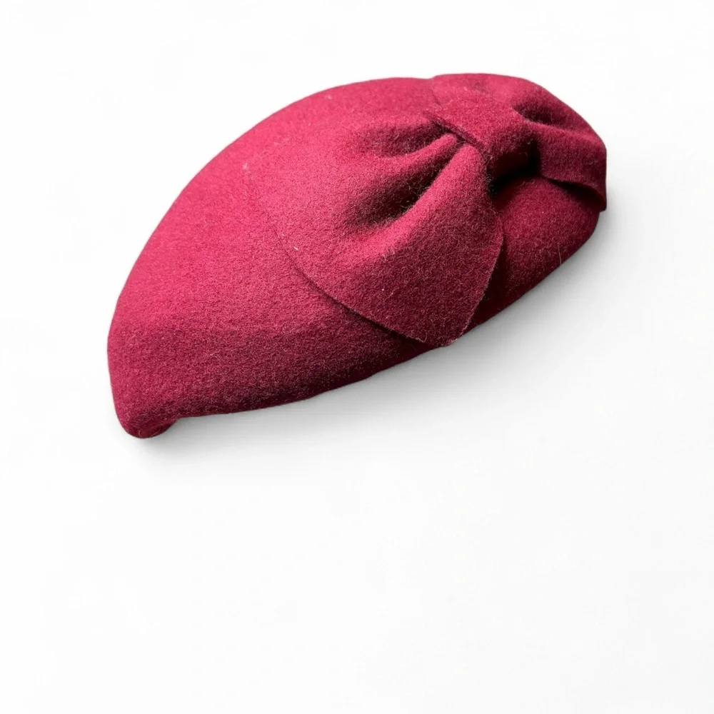 Vintage Burgundy Wool Cloche Beret with Bow — Structured French Style